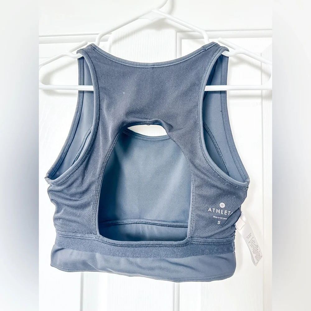 Athleta Women’s Black Athletic Sports Bra - Size Small